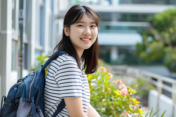 请问美国留学费用分析：去美国读大学要多少钱